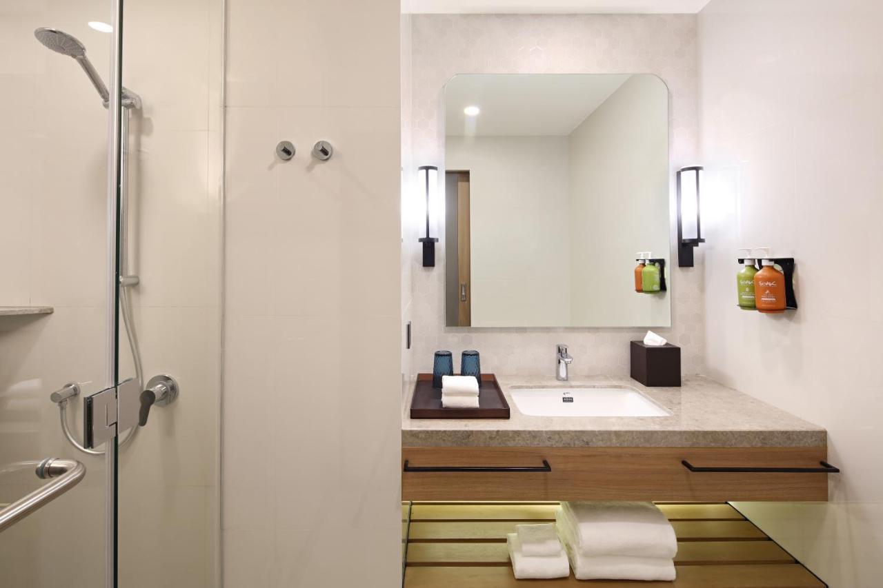 Holiday Inn Cebu City By Ihg Zewnętrze zdjęcie